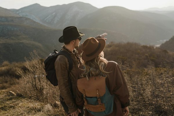 Les Essentiels pour Vivre un Séjour Urbain Mémorable